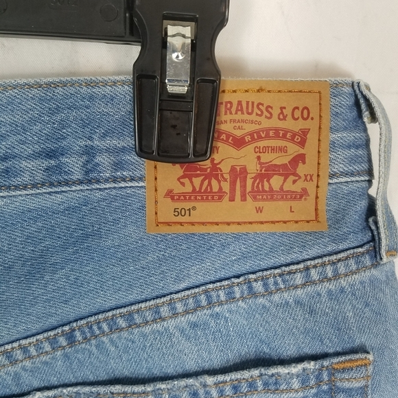 Levi's distressed 501 button front shorts - Picture 7 of 10